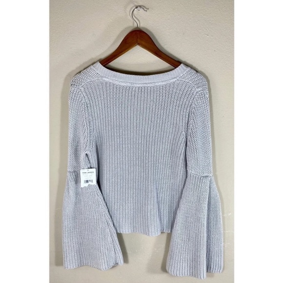 Free People Cropped Grey Bell Sleeved Sweater - Picture 2 of 5